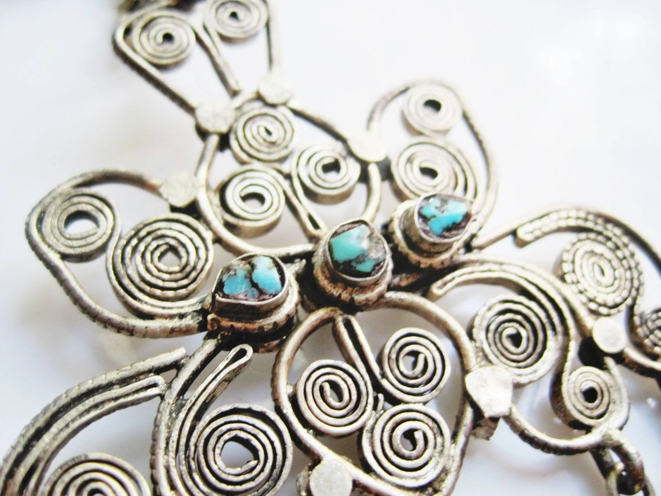 Tibetan Chatelaine with Grooming Kit